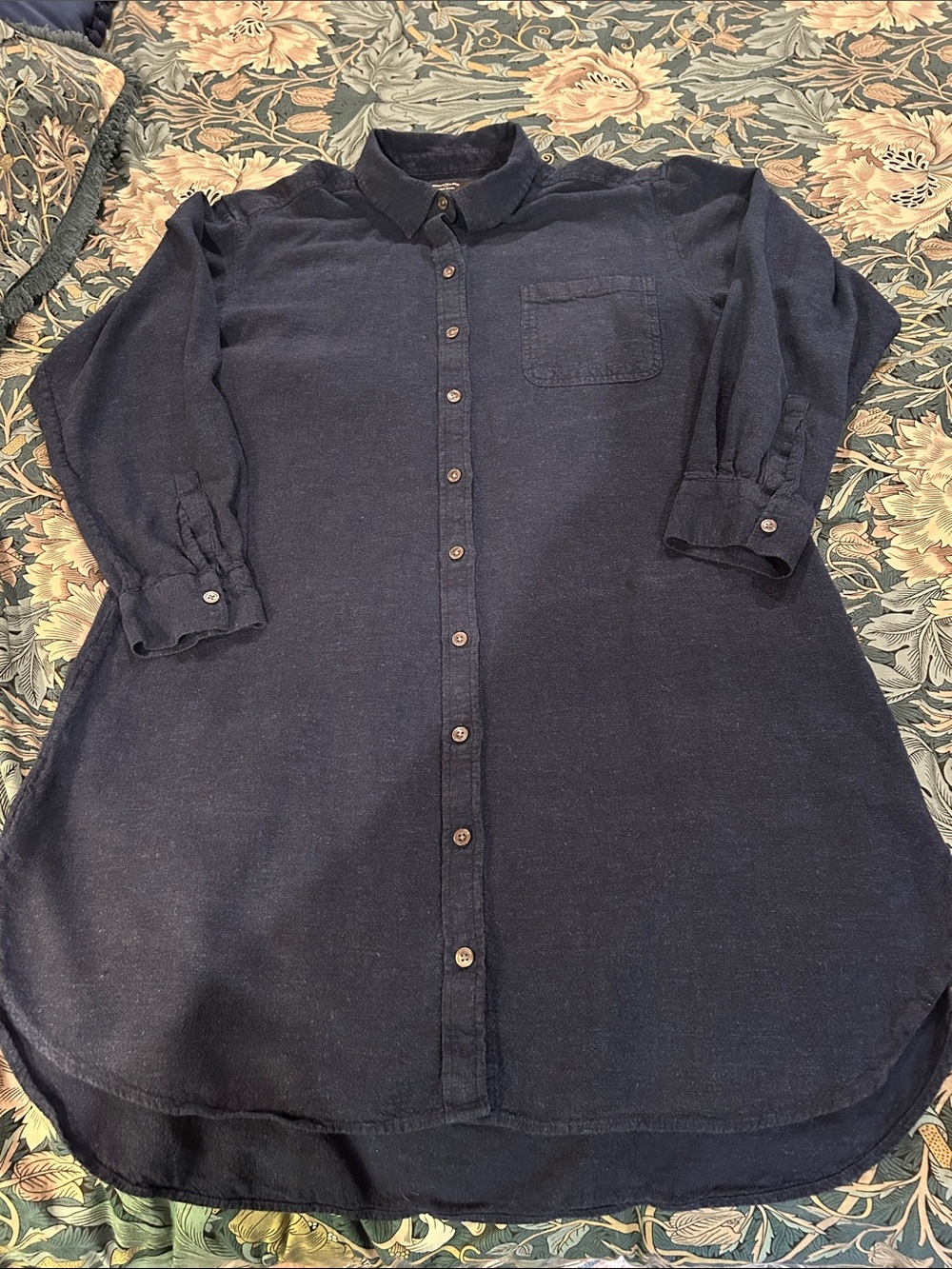 Banana Republic Classic Navy Linen Blend Button-Down shirt dress / Duster